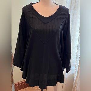 Women’s OS Oversized blouse in black